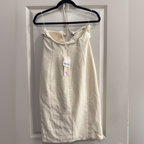 SOLD - NWT Oh Polly Cream Dress - Picture 2 of 6
